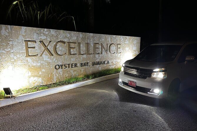 Private transportation to resorts in Negril, Montego Bay,Trelawny - Private and Professional: What the Driver Experience Feels Like