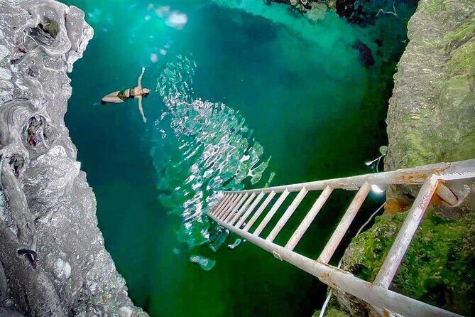 Private Trip to Blue Hole Mineral Springs, Negril & Ricks Café - Blue Hole Mineral Spring: The Clay Scrub and Real Water Time