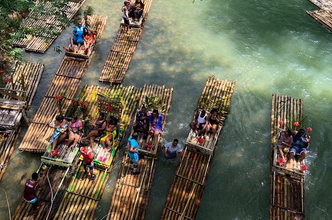 Rafting on the Martha Brae - Captain Talk, Local Music, and the Optional Culture Stops