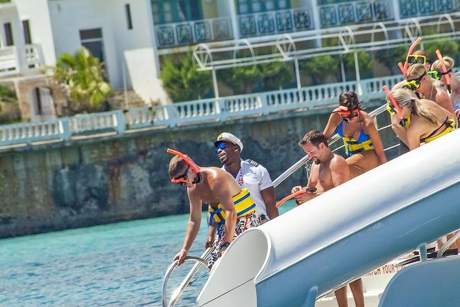 Reggae Catamaran and Snorkeling Open Bar Cruise Montego Bay - Safety and Crew Energy: When the Team Really Shows Up