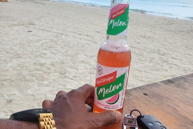 Ricks cafe & 7mile Beach Tour from Montego Bay. - A note on drivers: why Miles and Davon show up in positive feedback