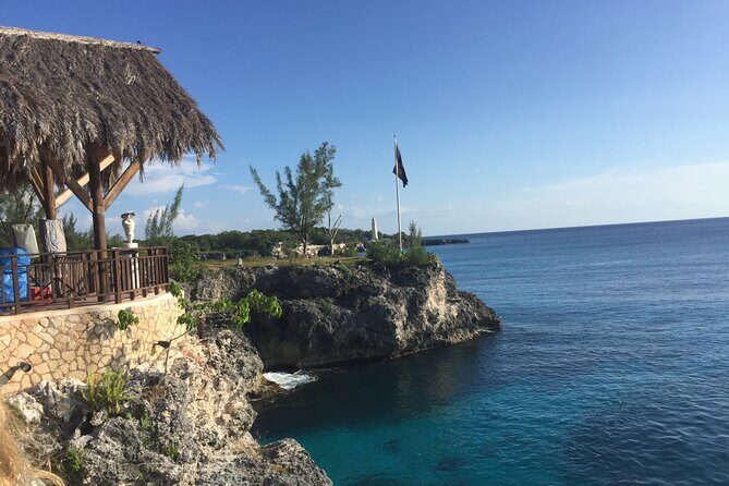 Ricks Cafe Party Cruise with Open Bar & DJ MONTEGO BAY RESORTS - The Margaritaville/Seven Mile Beach Pause