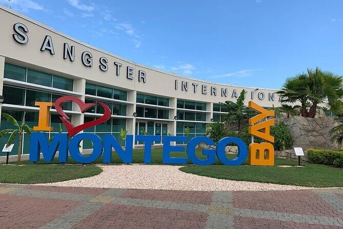 RIU Reggae Palace and RIU Montego Bay Private Airport Transfer - Your RIU Airport Transfer, Without the Headache in Montego Bay