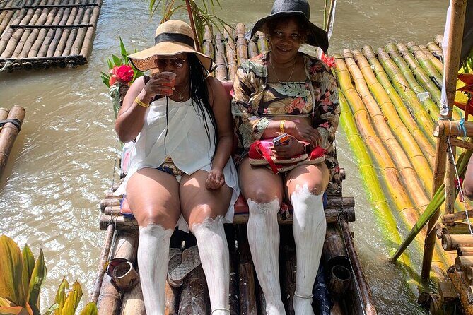 River Rafting with {Limestone Massage} & Ricks Cafe from Montego Bay - Rick’s Cafe in Montego Bay: music, food, and cliff-jump spectacle