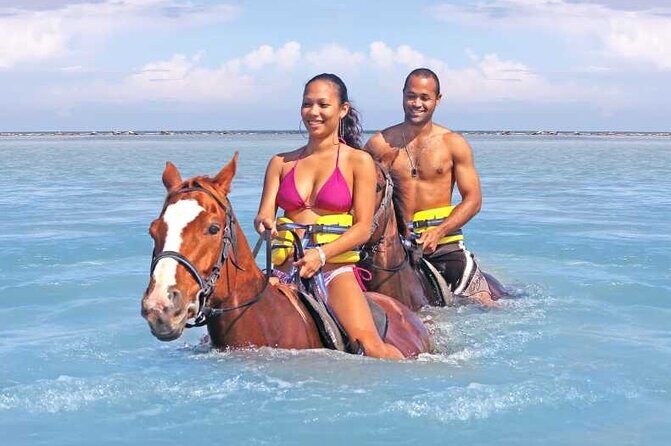 River Tubing, Horseback Riding and Blue Hole from Montego Bay - Rio Bueno tubing: what you’re really signing up for