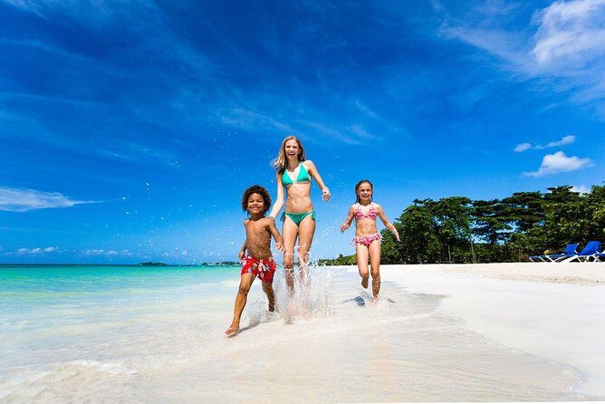 Seven Mile Beach and Rick’s Cafe Private Tour - Should you book this Seven Mile Beach and Rick’s Cafe private tour?