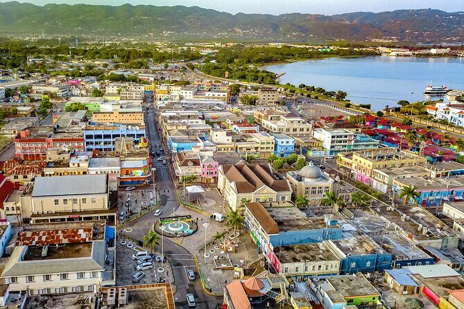 Sightseen tour and Souvenir shopping with private transportation in Montego Bay - Stop one on the Hip Strip: souvenirs, food shopping, and where the time goes