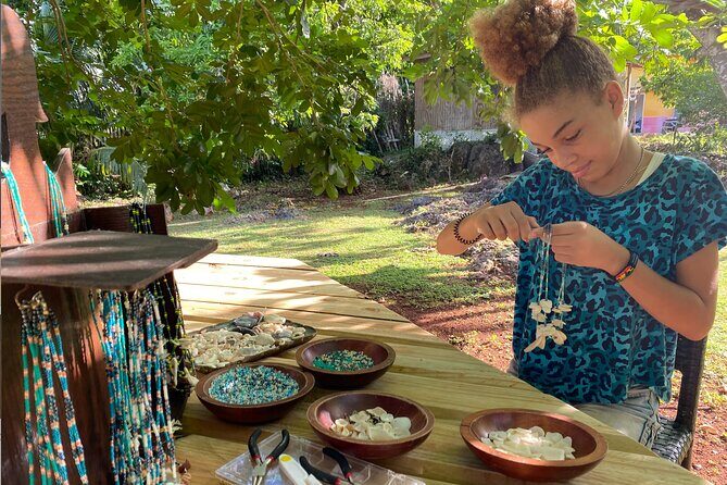 Souvenirs workshop A Mi Mek It! in Montego Bay Jamaica (FR & EN) - Key highlights you should not miss